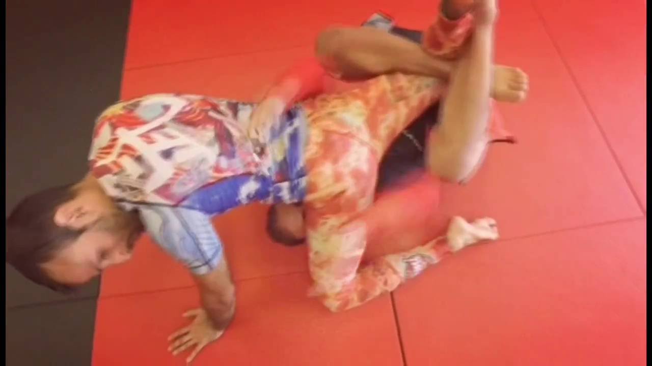 No Gi BJJ Leglocks: Leglock Submissions from Bottom Half Guard