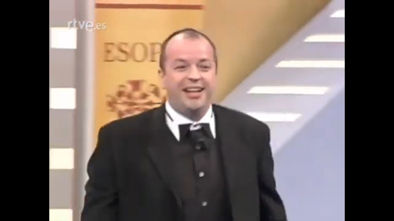 Steve Rawlings -  Comedy Juggler in 2004