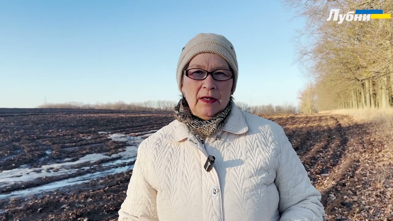 Мешканці вулиці О.Вишні скаржаться на аграрія через підтоплення своїх дворів і вулиці