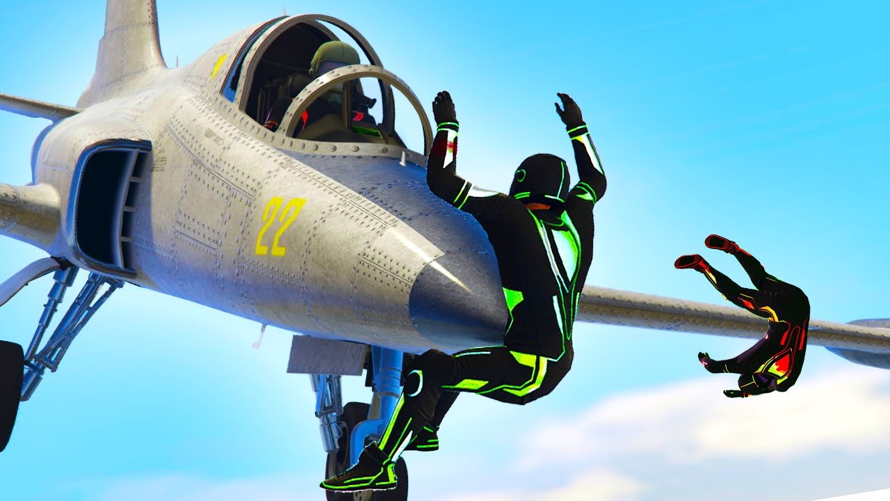 HIT PEOPLE WITH PLANES! (GTA 5 Funny Moments)