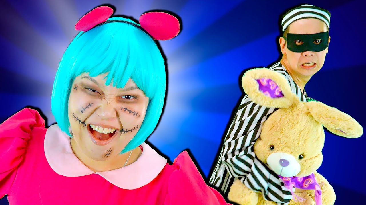 I Am Zombie Song | Soy un Zombie + MÁS Nursery Rhymes & Canciones Para Niños | Lights Kids