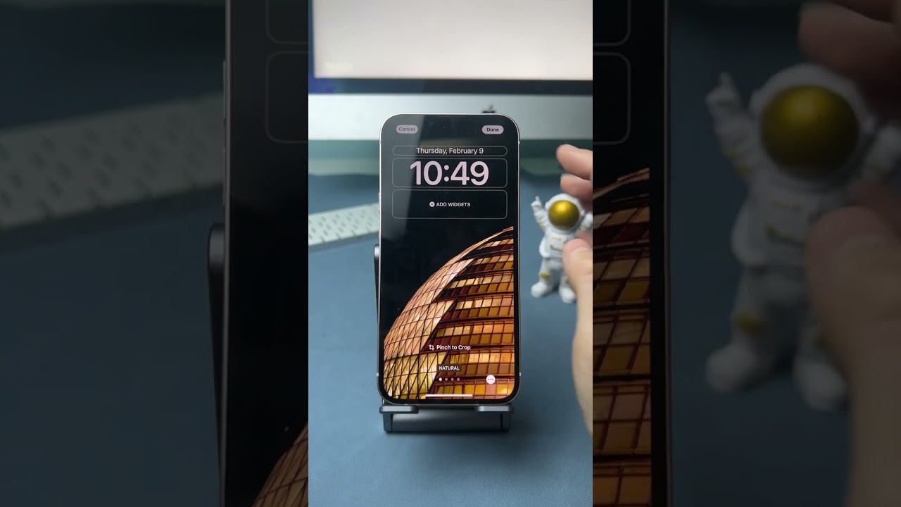 Советы для iPhone: как скрыть время и дату на экране блокировки iPhone в iOS 16 #Shorts