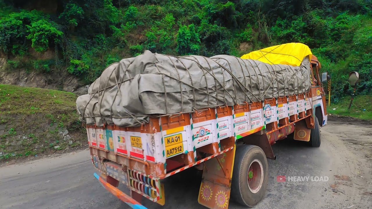 Heavily loaded trucks on march | Truck videos | Truck driver | Lorry videos | Tata | Ashok leyland