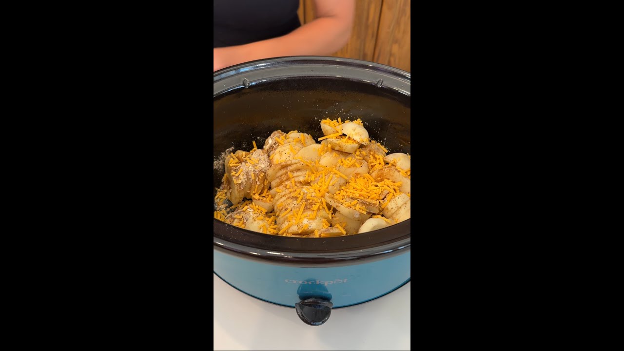 Fantastic onion potatoes (in the crockpot)