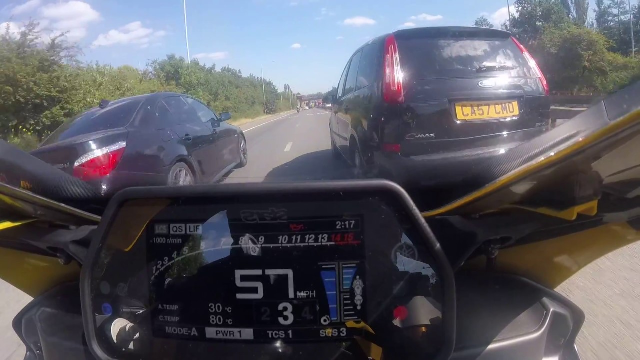 R1 60th Anniversary London A40 first ride