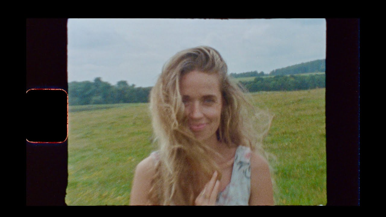 PURE BEAUTY I Portrait on Super 8mm Film
