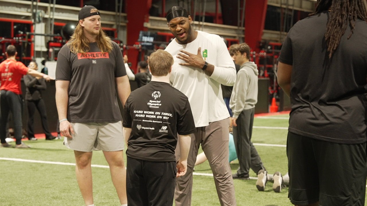 D1 Combine Training Teams Up With Special Olympics Tennessee