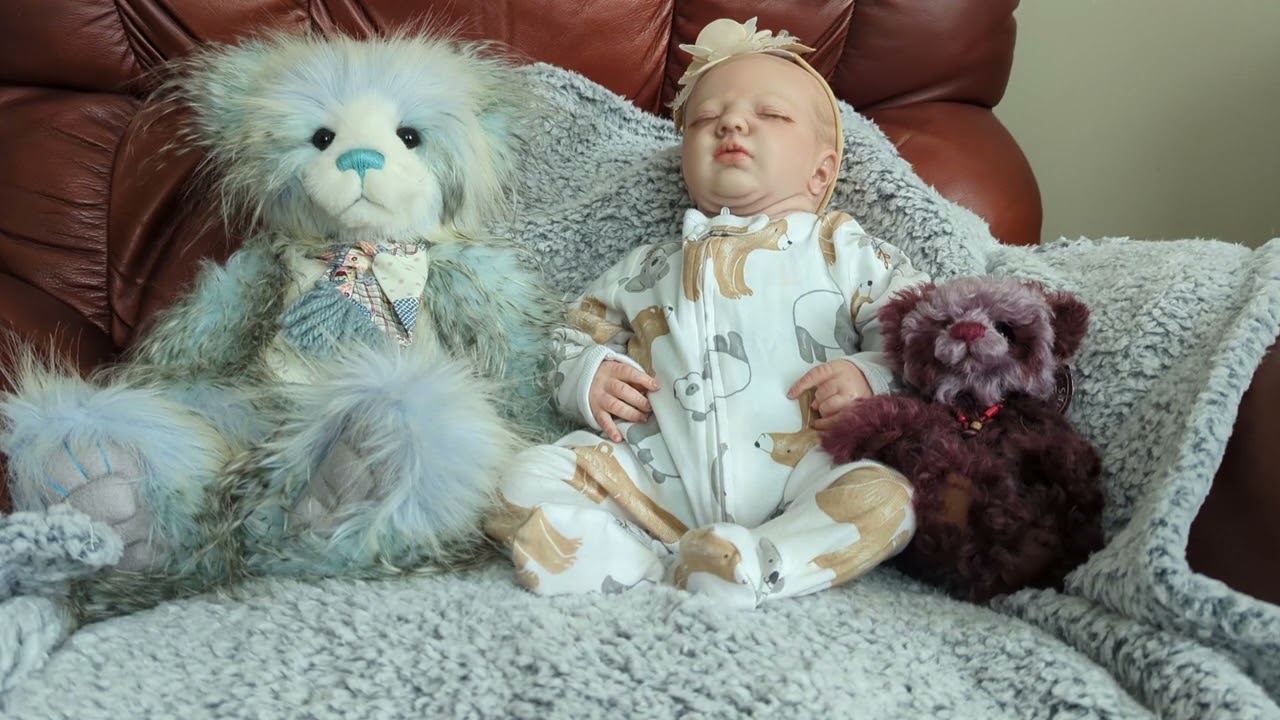 #peekawednesday hosted by Tami @Tatortotsrebornnursery  and Jesika @JessicaPleiadianstar