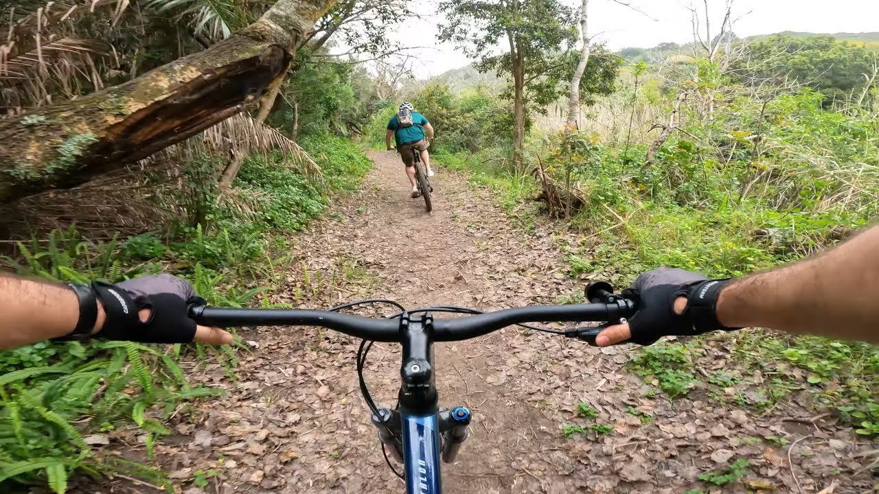 MOUNTAIN BIKING WITH FRIENDS IN THE BAAKENS VALLEY #2