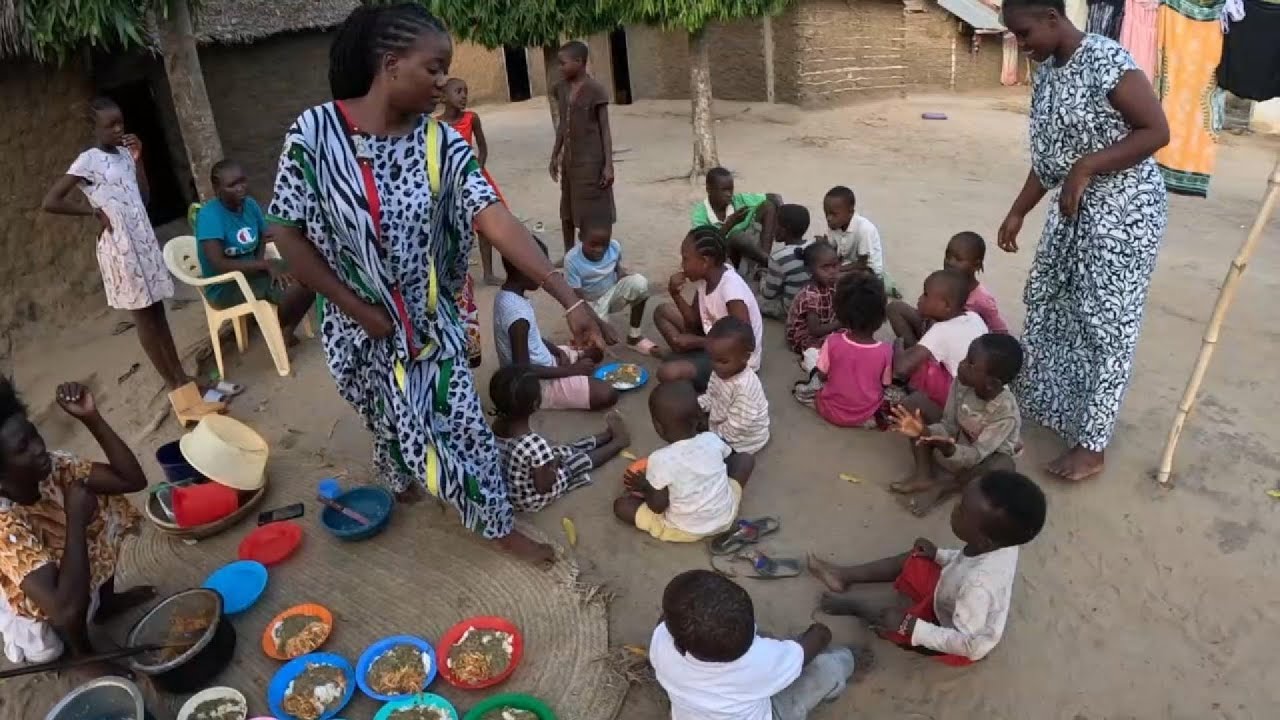 African Village life Episode 2- Cooking coconut rice+green grams+ fried cabbage for the big family