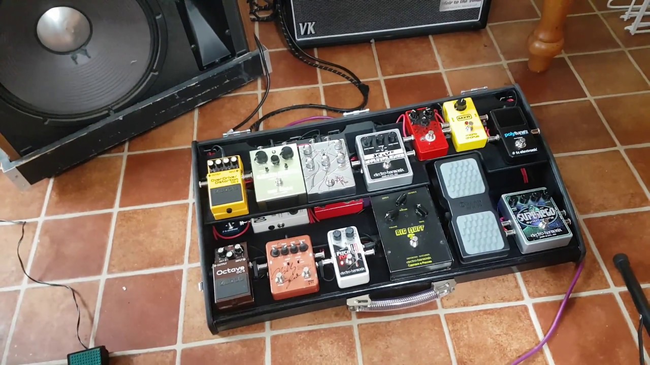Wet dry guitar rig and Leslie speaker, Peavey Valveking 20w and  pedal board demo