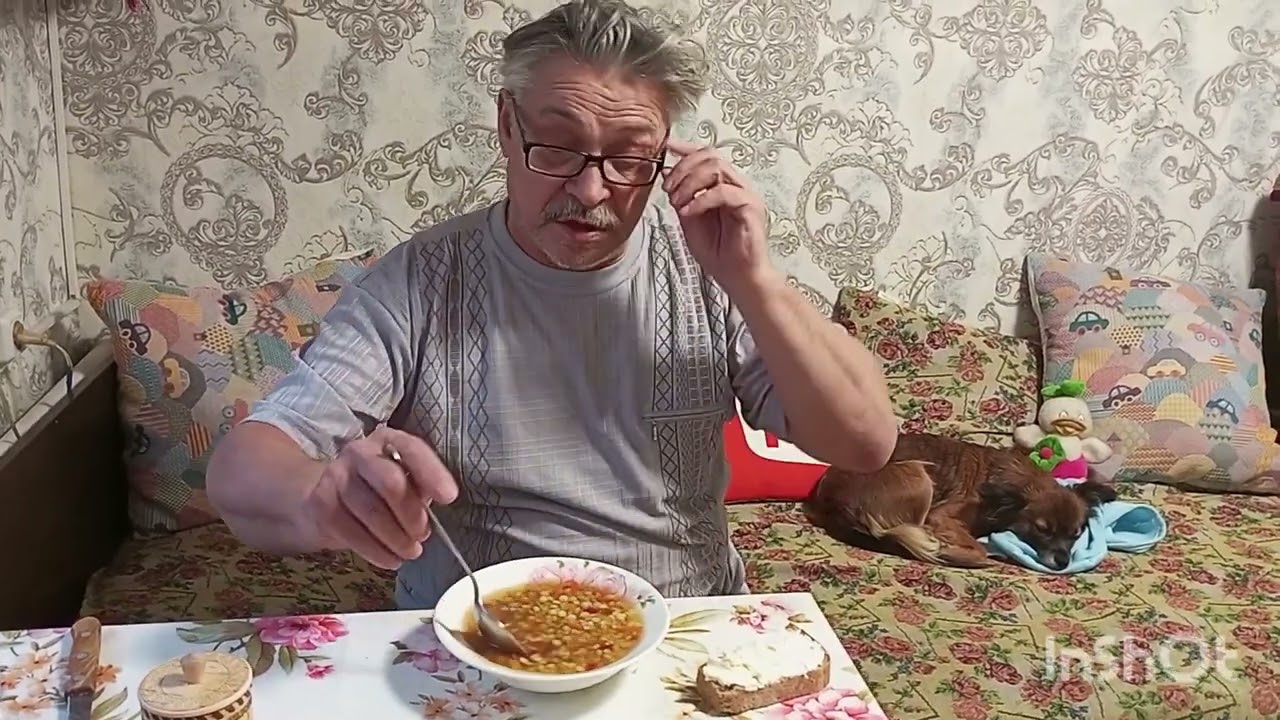 Жизнь в деревне. Голодным не буду. Суп из пакета 