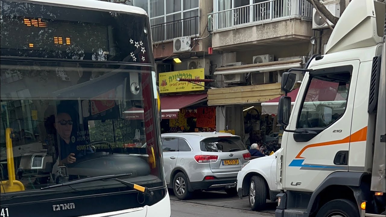 (89 אוטובּוס) דן 10441 01 760 92 MAN Lion City