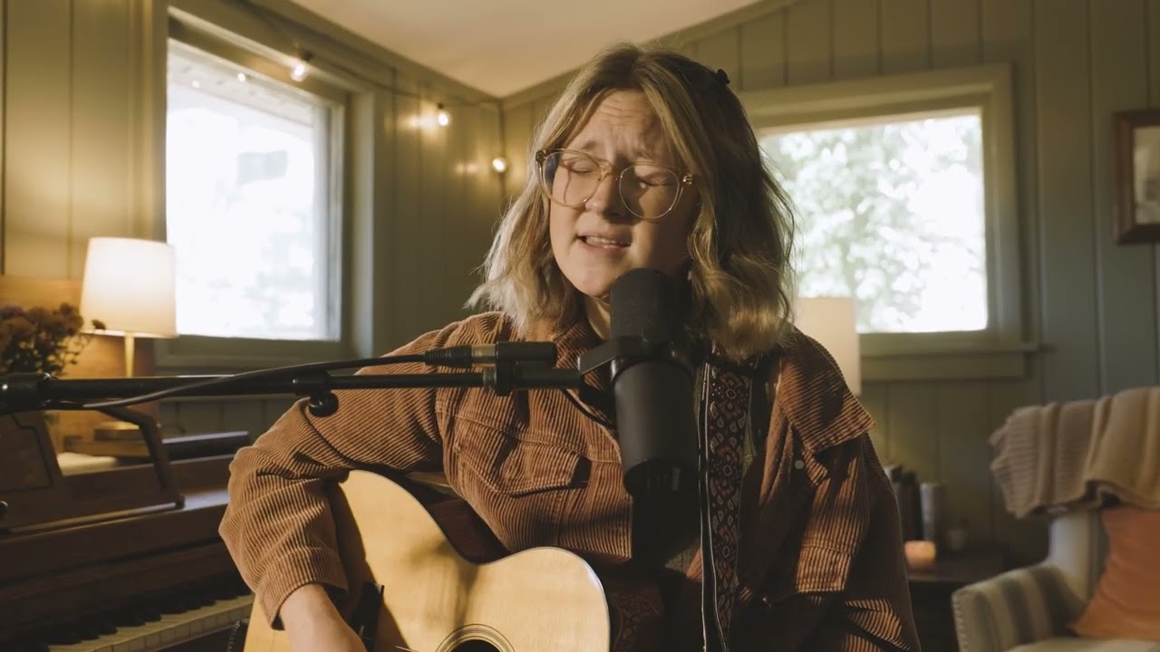 Skye Peterson - Made For (Live In Studio)