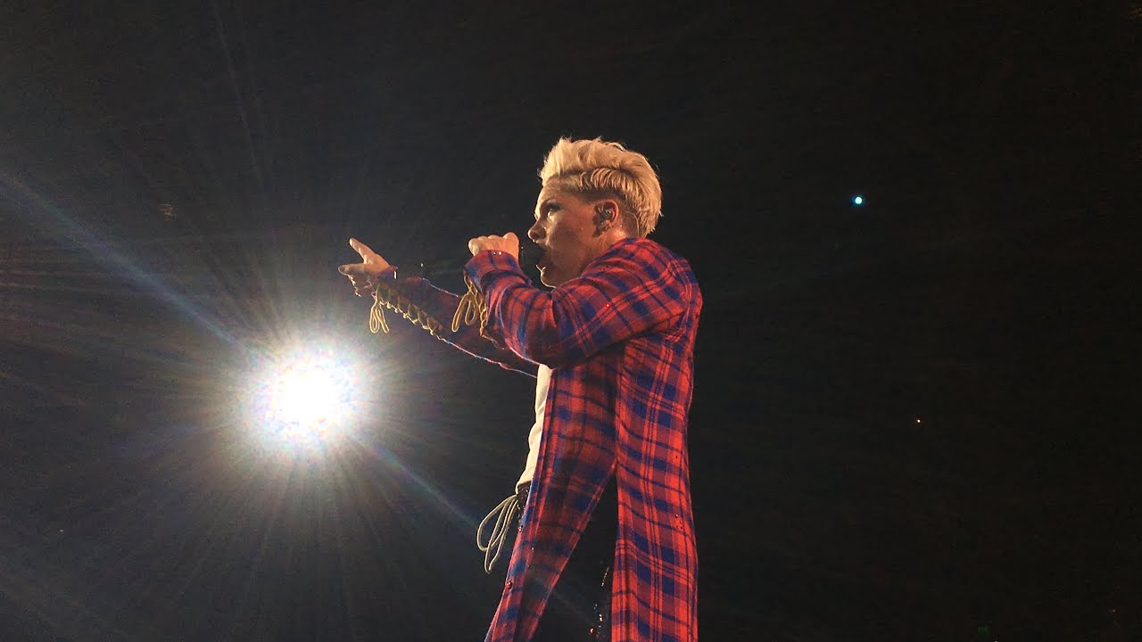 P!NK Smells Like Teen Spirit (Beautiful Trauma World Tour 2019)
