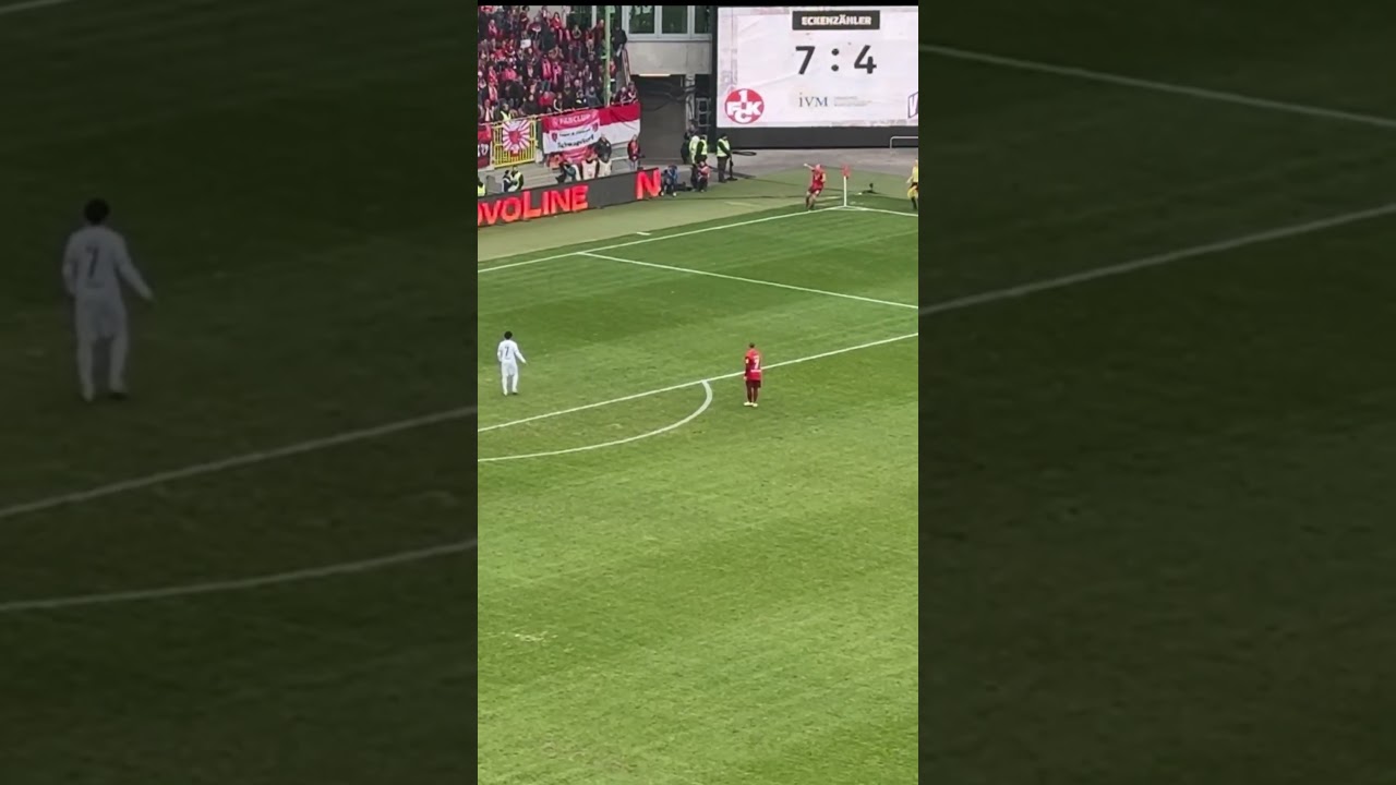Ragnar Ache mit dem Powerkopfball zum 1:1! #fu&szlig;ball #bundesliga #fck #kaiserslautern