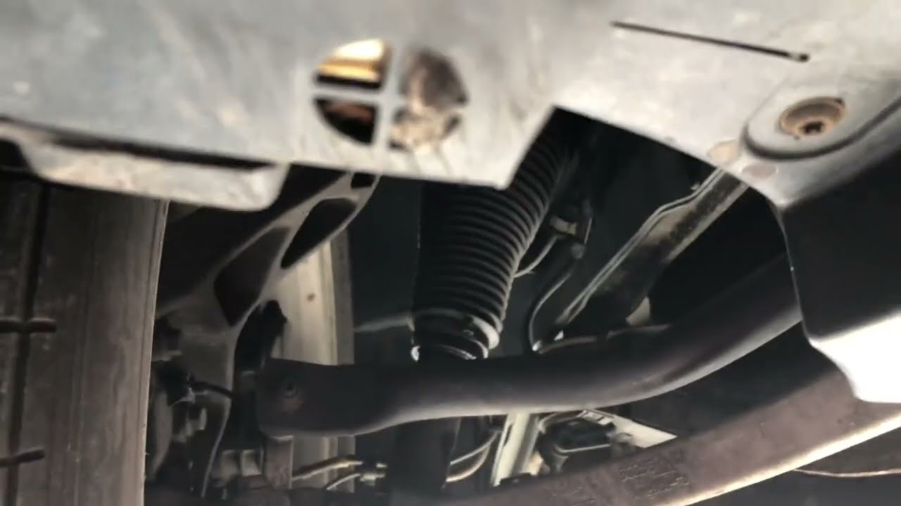 Jaguar XJ8 - Air Suspension, Service for Front, Rear or both ?