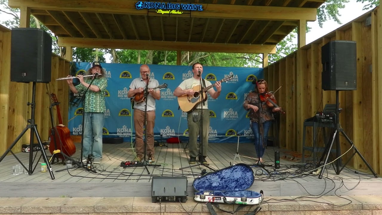 Z Town Street Band - Locomotive Breath