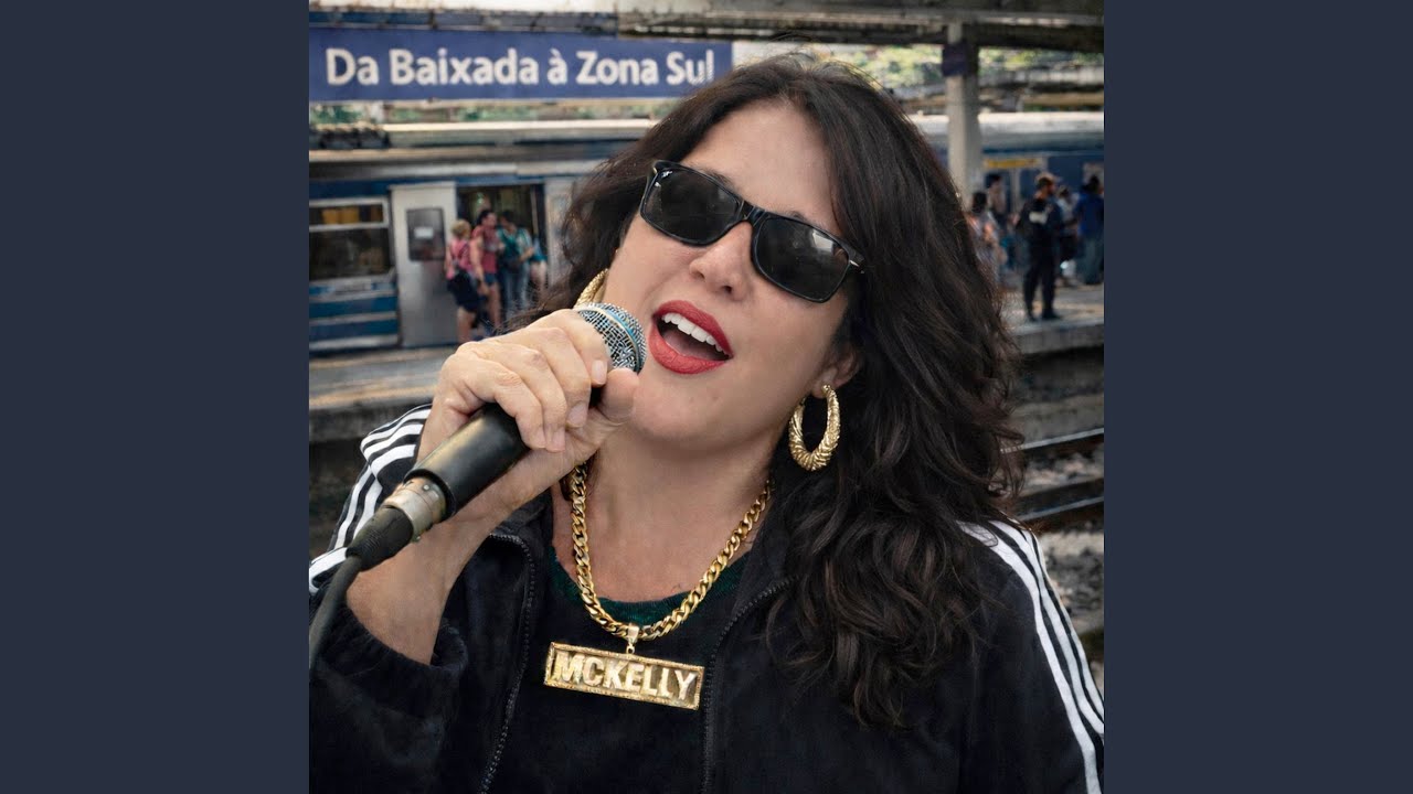 MC Kelly da Baixada a Zona Sul