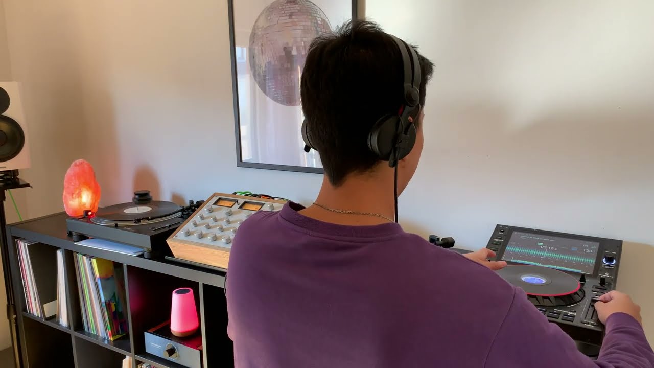 Resør 2533 Rotary Mixer Series: Jazzy House