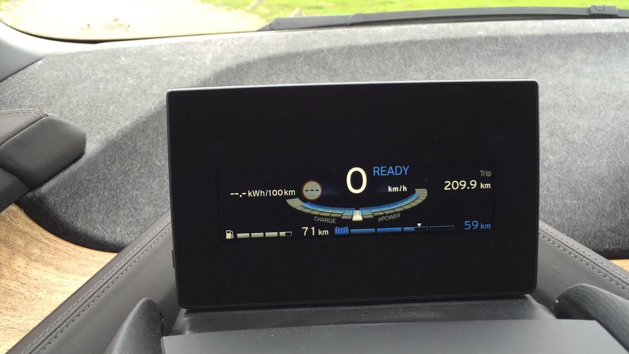 The BMW i3 Range extender charges the battery