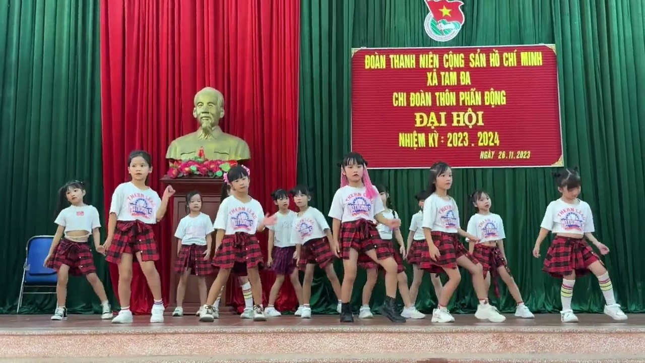 Cắt đôi nỗi sầu 