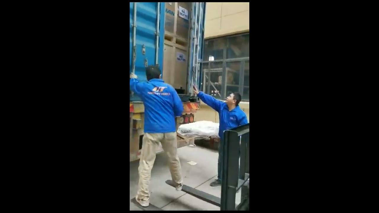 Email: parts@ultra-utech.com. Loading of forklift spare parts for our overseas client on 25.03.2019