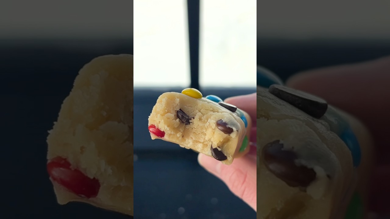 M&M cookie dough bar for the win #cookiedough #dessert