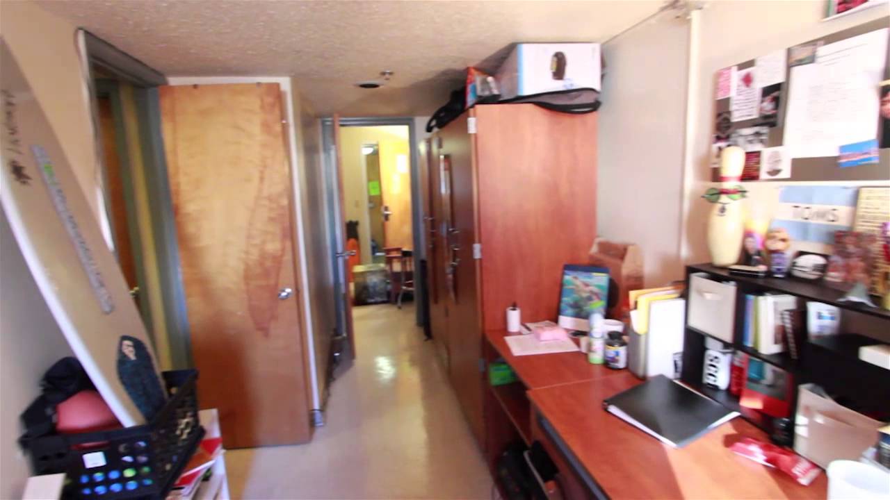 Berry Residence Hall -- Dorm Tour