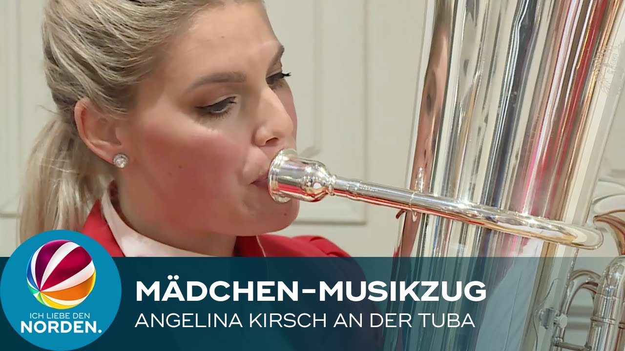 Deutschlands einziger Mädchen-Musikzug aus Neumünster probt wieder