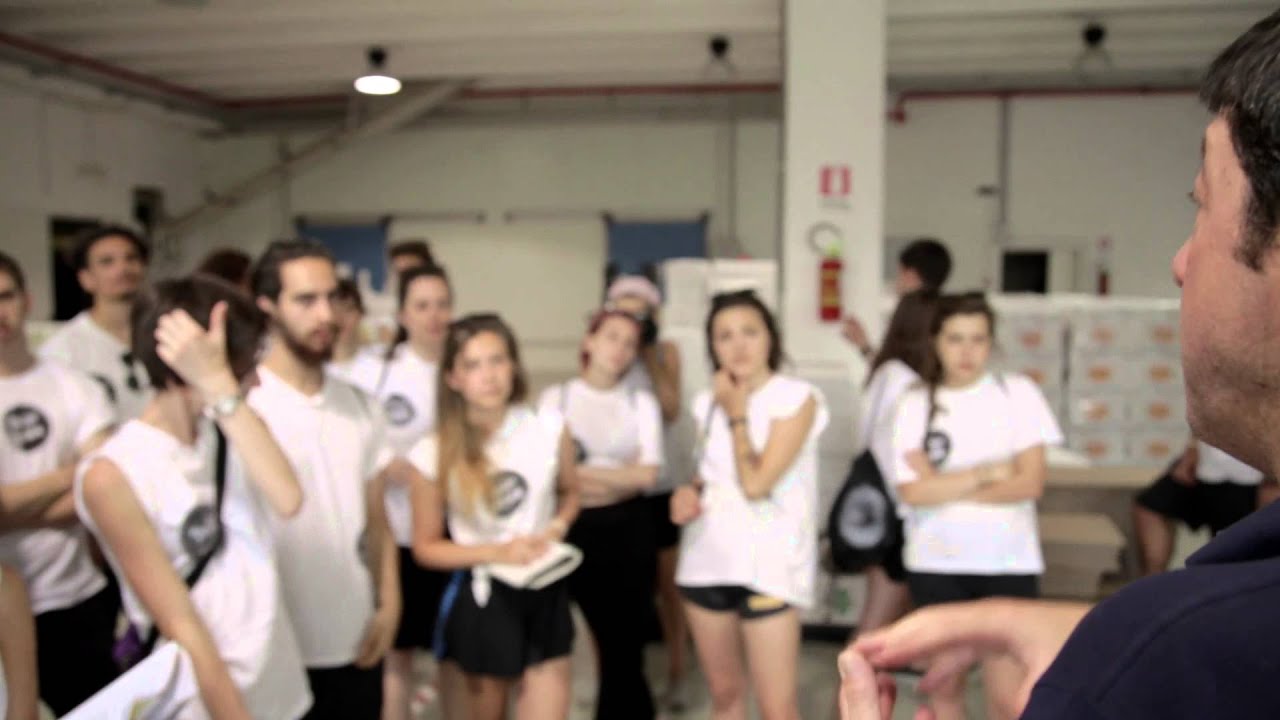 UNDICESIMO GIORNO, IL MONDO FIASCONARO