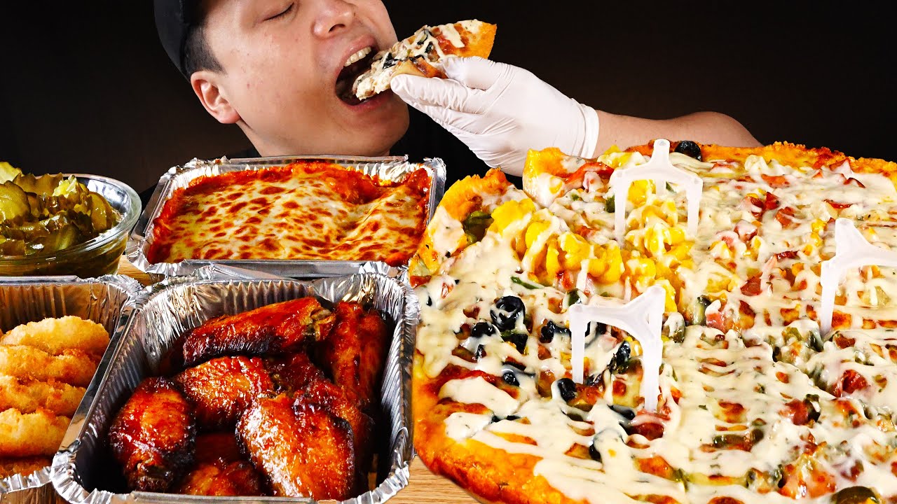 뉴욕피자 4가지맛과 여러가지 사이드메뉴 먹방~!! 리얼사운드 ASMR social eating Mukbang(Eating Show)