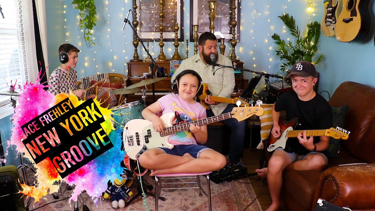 Colt Clark and the Quarantine Kids play 