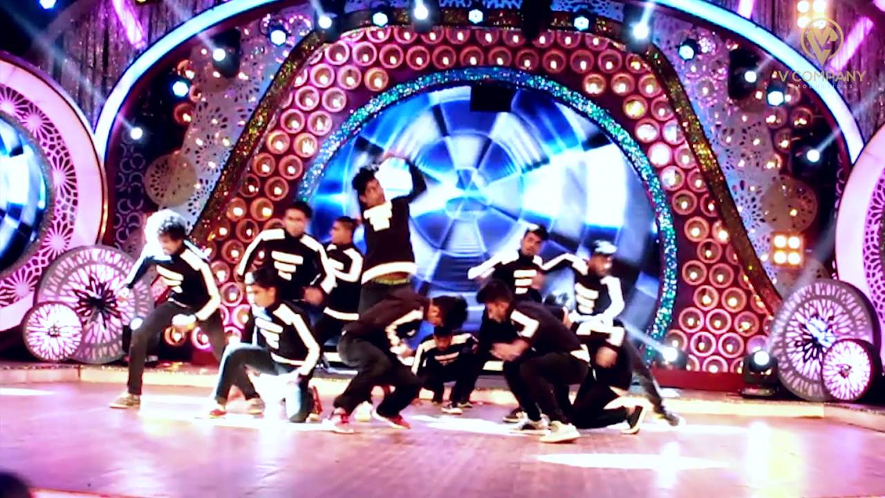 V COMPANY SPECIAL PERFORMANCE AT KICK DANCE SHOW