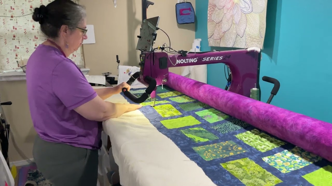 Free motion, quilting of my beautiful Nolting pro. ￼