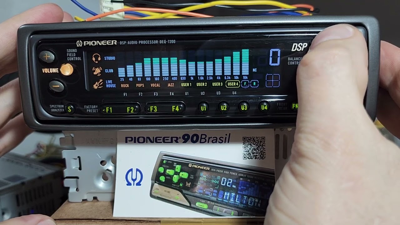 Funcionamento total e completo com funções equalizador #pioneer DEQ-7200 após conserto e revisão !