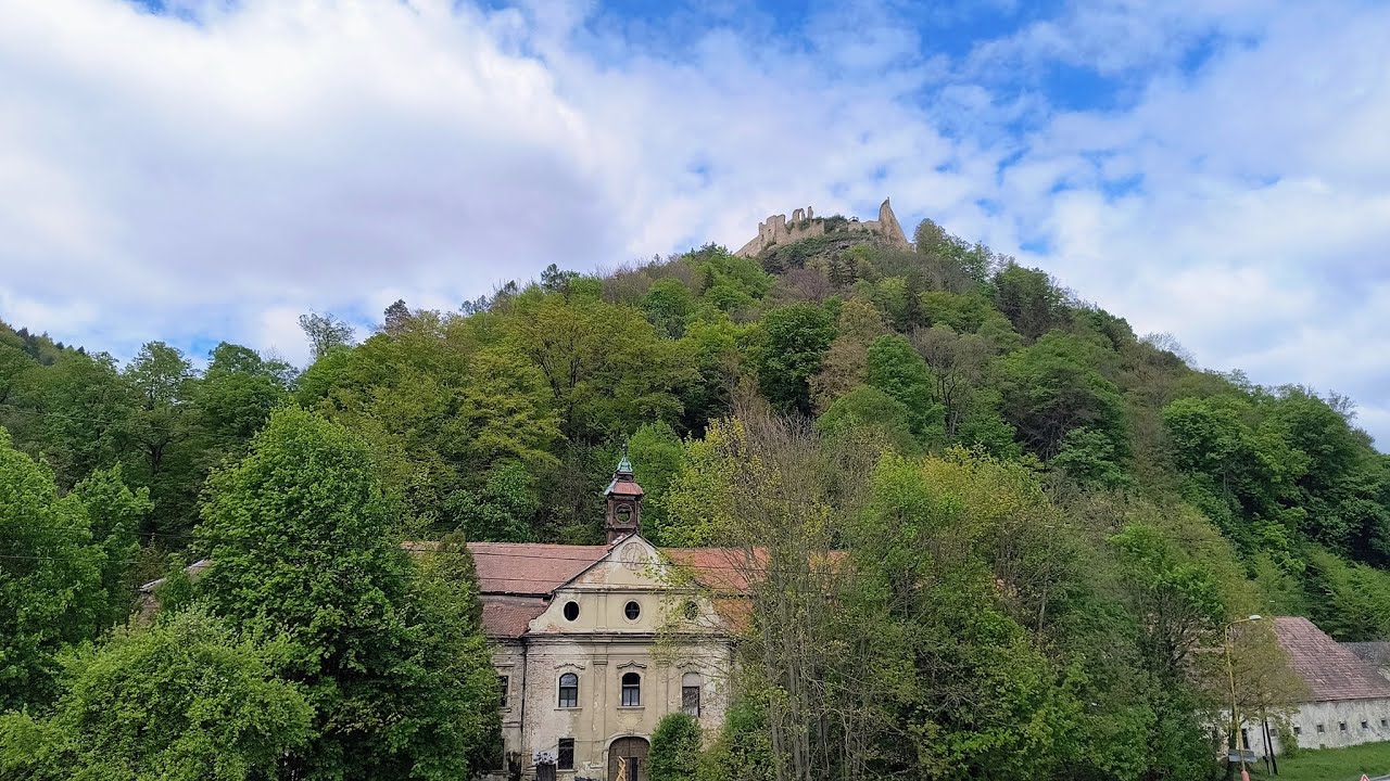 Špacírka PB -Považský hrad