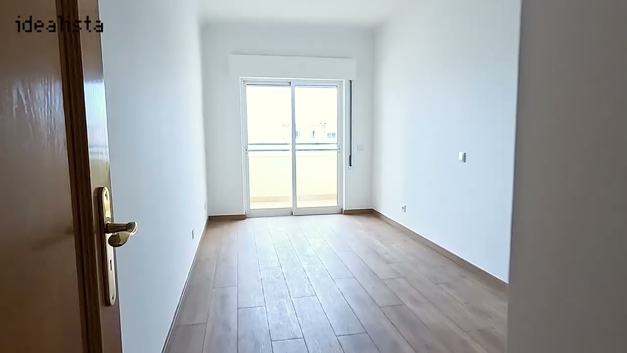 Apartamento T4 duplex com piscina privativa, Centro de Faro, Algarve
