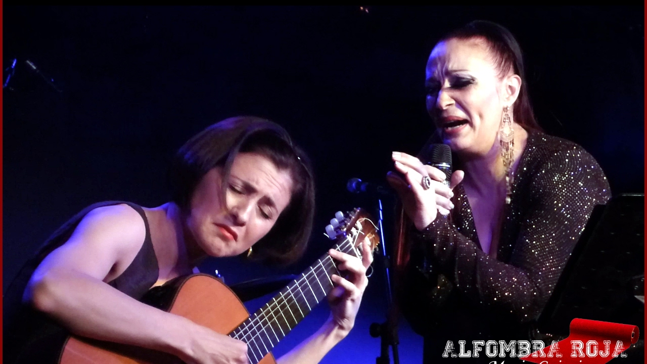 Claudia Tejada con Mirta Alvarez: "Alfonsina y el mar"