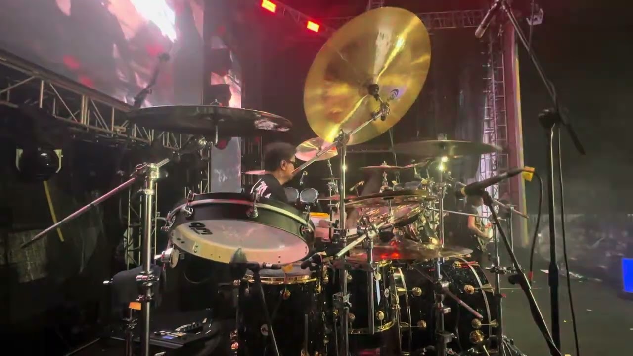 God Bless &ldquo;Bis Kota&rdquo;