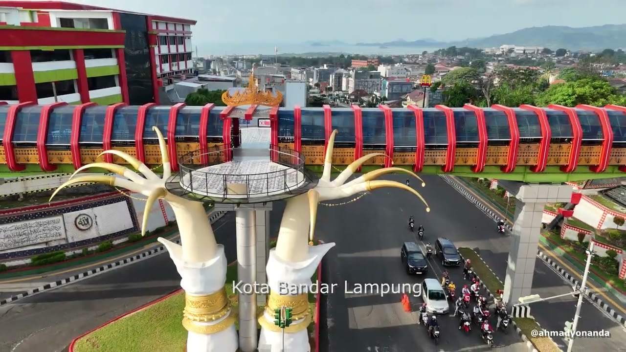 KEINDAHAN BANDAR LAMPUNG DARI LANGIT | Pesona Pegunungan Sukma Ilang & Panorama Kota #djiflip