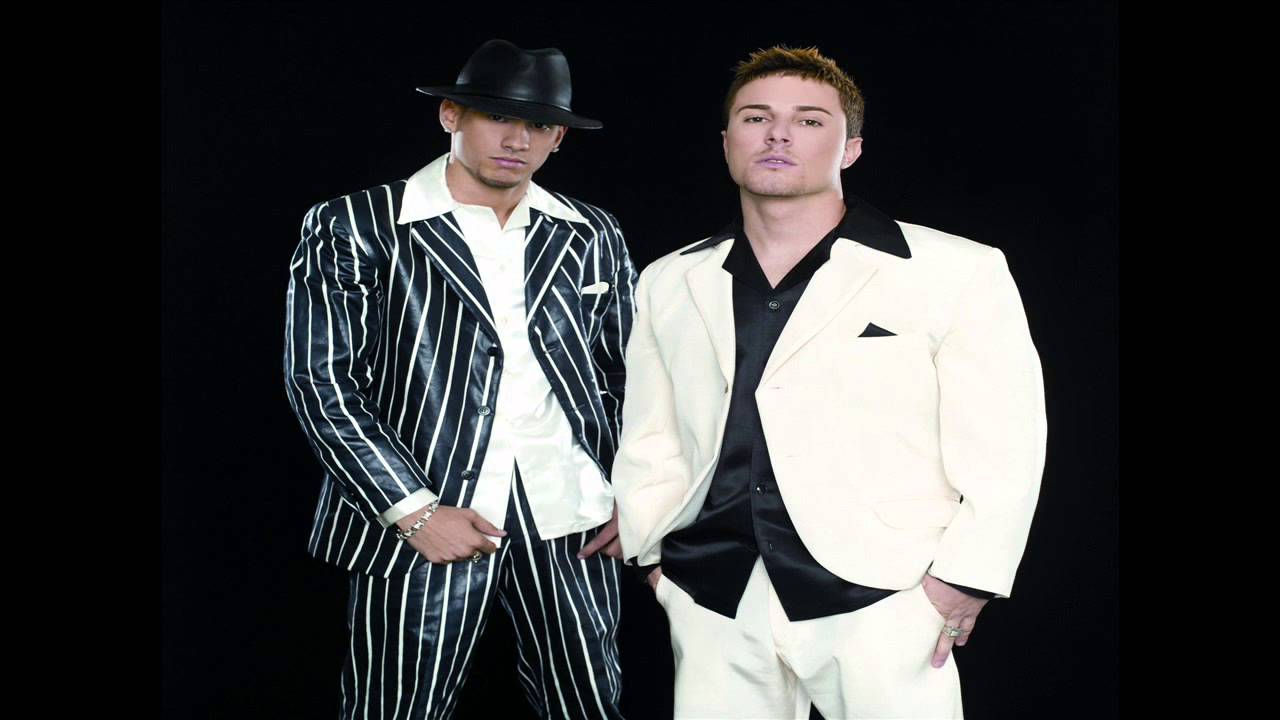 Magnate Ft. Pitbull - Nuestro Amor Es Asi (Remix)