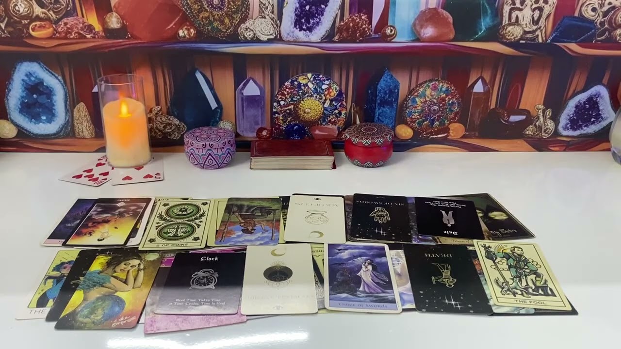 PISCES   - SOMEONE HAS CHANGED THEIR MIND ABOUT YOU PISCES  LOVE TAROT READING