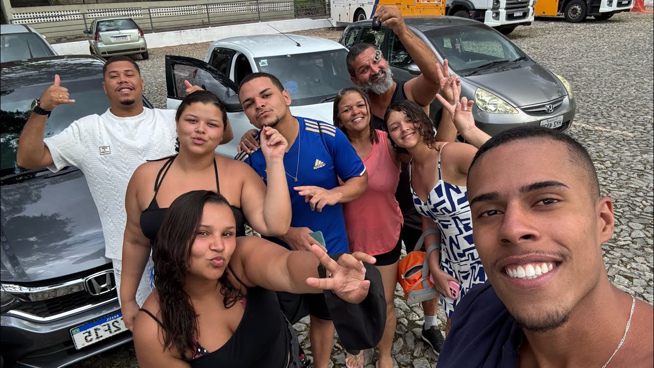 SESC CONTAGEM COM UMA PARTE DA FAMÍLIA BUSCA-PÉ 