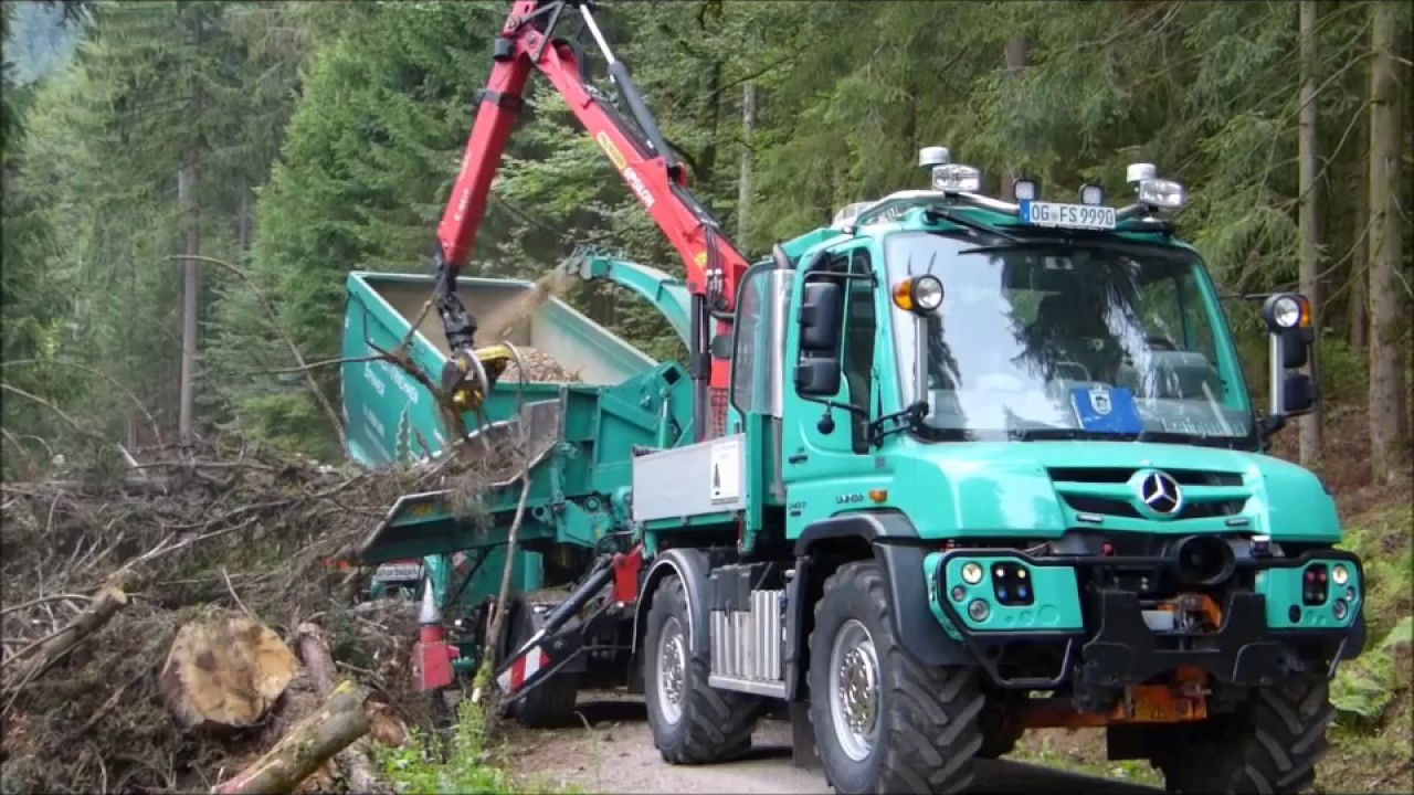 UNIMOG 430 im Einsatz mit JENZ Hacker
