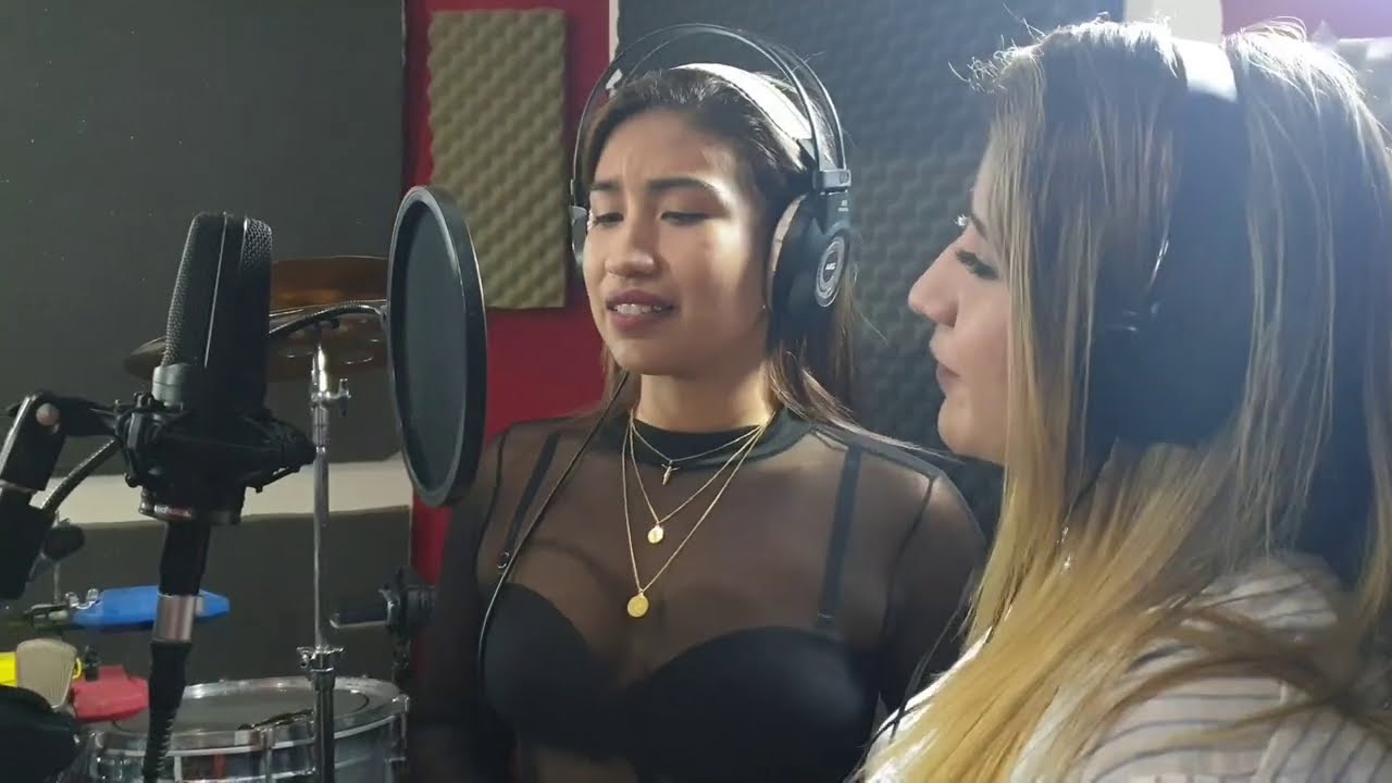 Que Tienen Tus Ojos - La Formula Original / (Video Oficial) Derechos de Autor: Walter Salazar