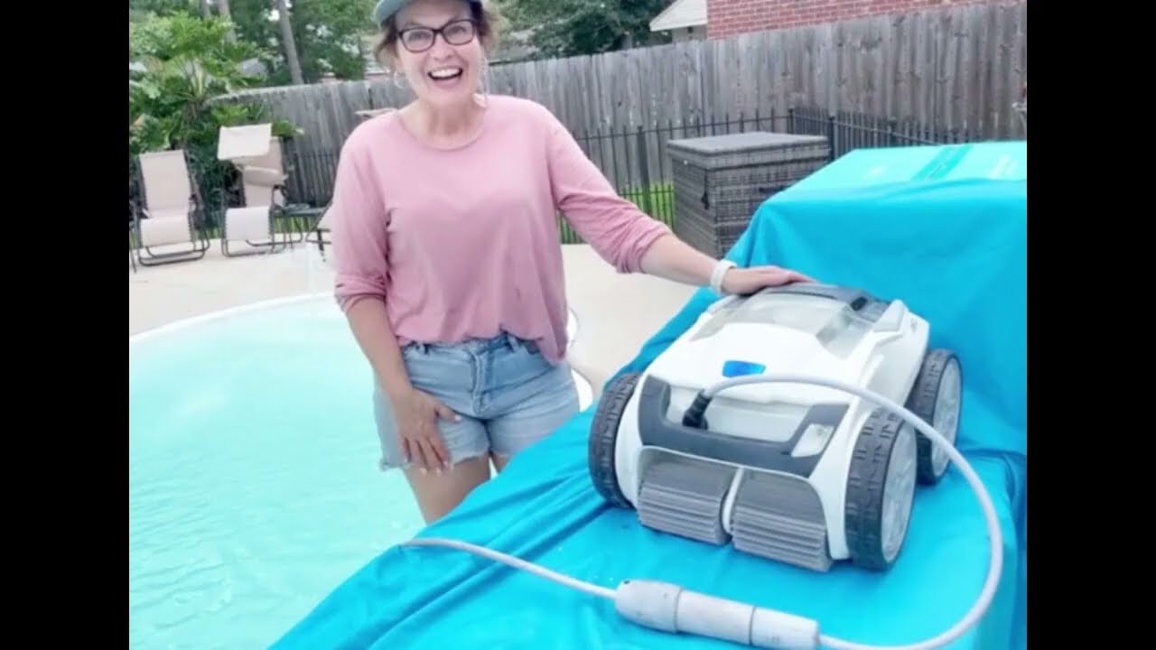 Demo Polaris VRX iQ Robot Pool Cleaner Recur Schedule + App Control, Lg Debris Can, 7 Clean Modes!