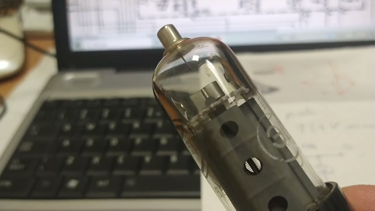 Lampa. 6146.   Na. 6p13s.     (Zamiana). W. Stopniach. Mocy TRX. Yaesu