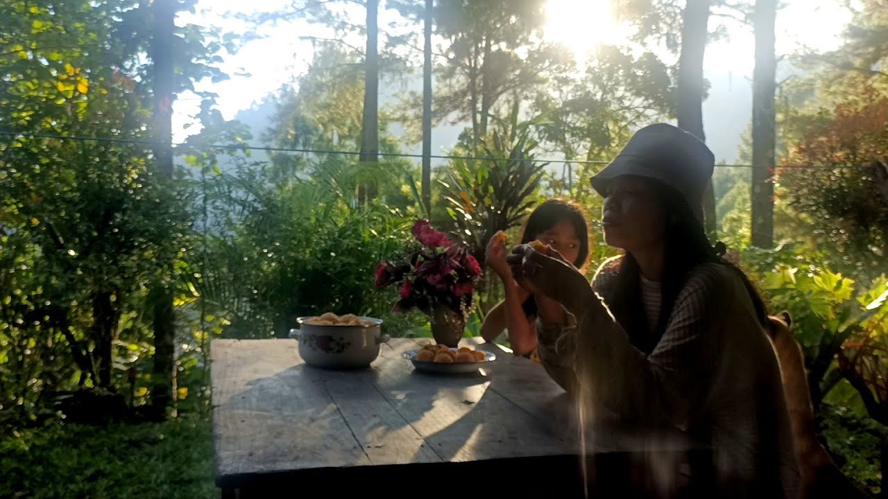 Village life. From garden to table. Enjoy the tranquility of mountain life.