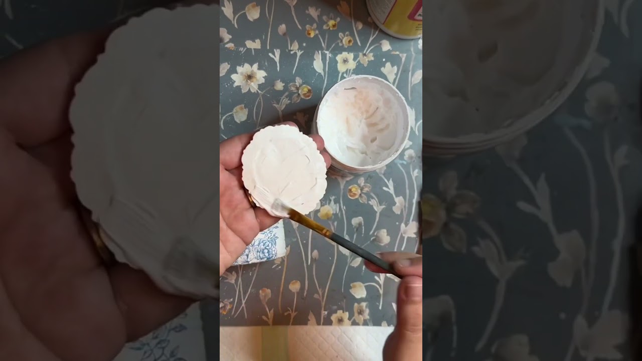 Tin Can Makeover #tincan #decoupagenapkin #iod #upcycleddecor  #upcycleideas #trashtotreasure